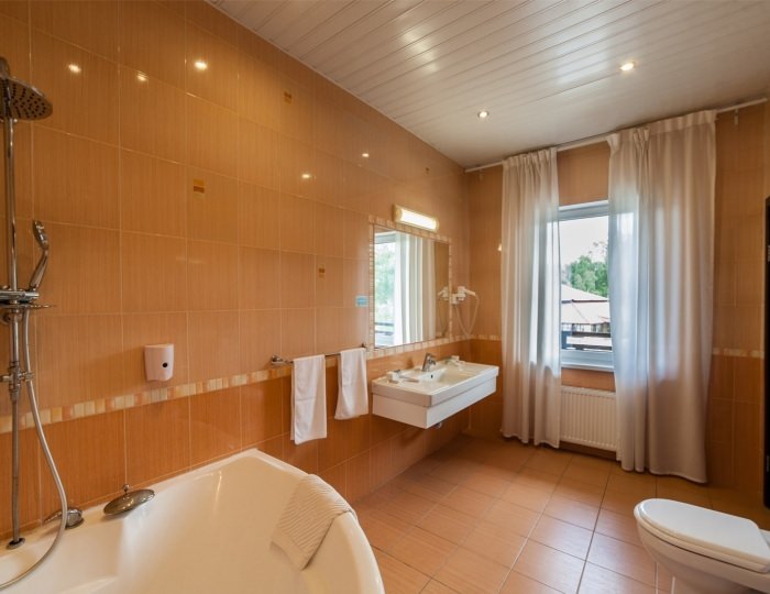 Люкс с камином - Загородный клуб «Медвежьи Озера»