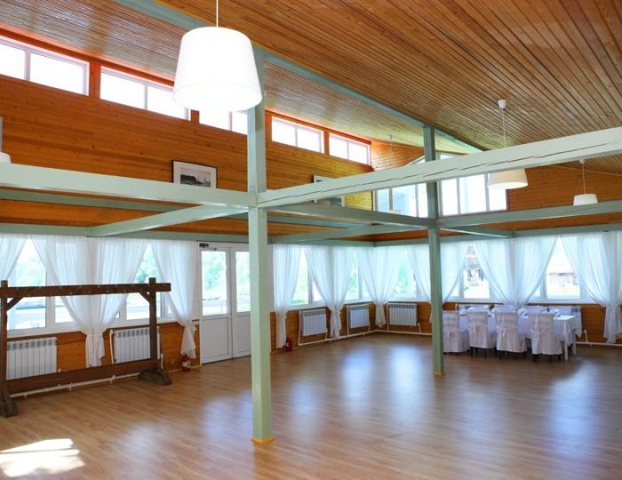 Ресторан «Малая медведица» - Загородный клуб «Медвежьи Озера»