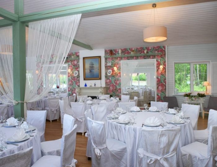 Ресторан «Малая медведица» - Загородный клуб «Медвежьи Озера»