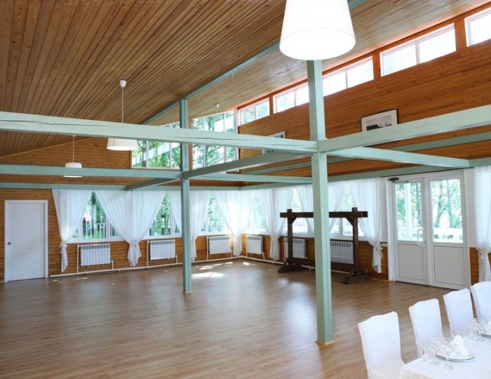 Ресторан «Малая медведица» - Загородный клуб «Медвежьи Озера»