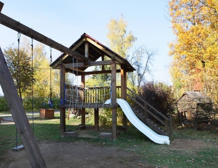 Детская площадка - Загородный клуб «Медвежьи Озера»