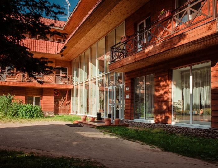 Контакты - Загородный клуб «Медвежьи Озера» Контакты - Загородный клуб «Медвежьи Озера»